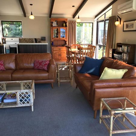 Acacia View At No 3 - Acacia Bay Holiday Home Taupo Zewnętrze zdjęcie