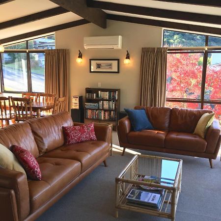Acacia View At No 3 - Acacia Bay Holiday Home Taupo Zewnętrze zdjęcie