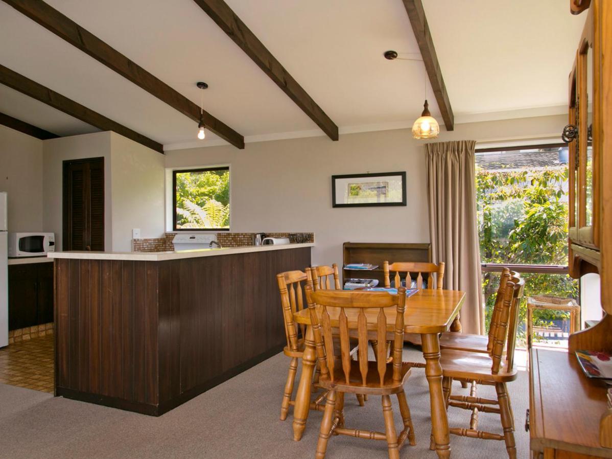 Acacia View At No 3 - Acacia Bay Holiday Home Taupo Zewnętrze zdjęcie