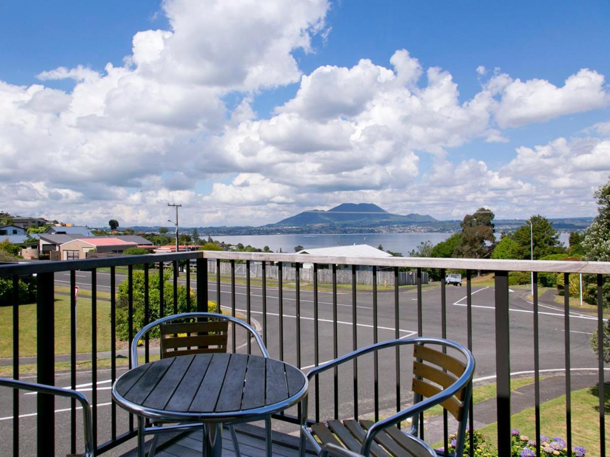 Acacia View At No 3 - Acacia Bay Holiday Home Taupo Zewnętrze zdjęcie