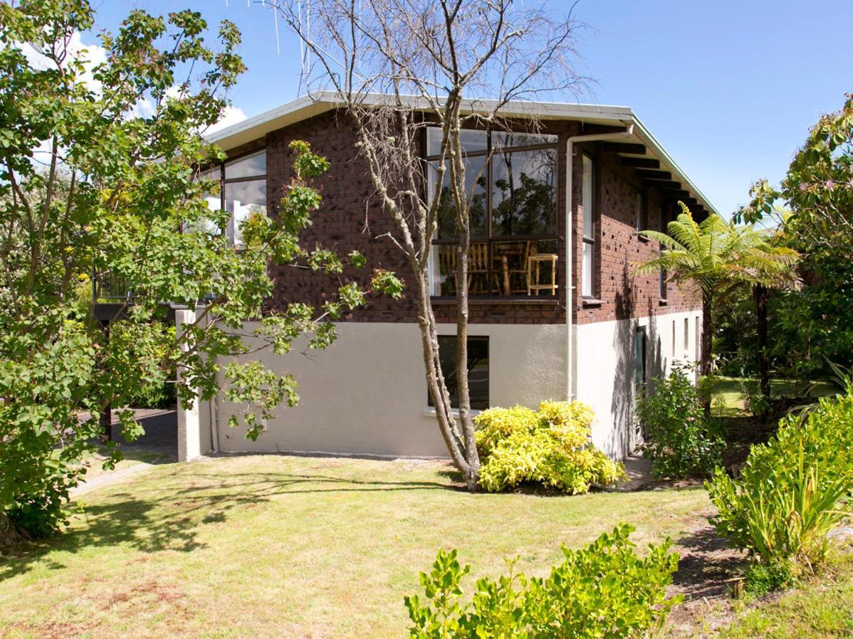 Acacia View At No 3 - Acacia Bay Holiday Home Taupo Zewnętrze zdjęcie