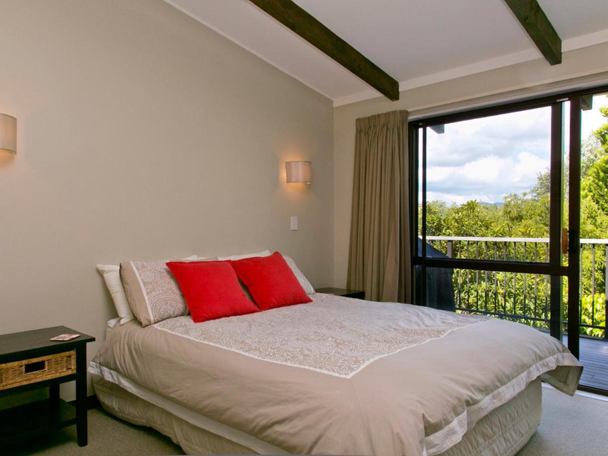 Acacia View At No 3 - Acacia Bay Holiday Home Taupo Zewnętrze zdjęcie